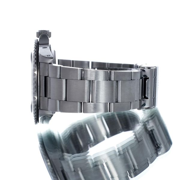 Rolex Submariner 14060M